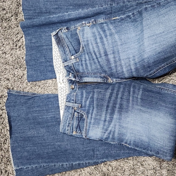 Ariat High Rise Flare - Picture 3 of 3